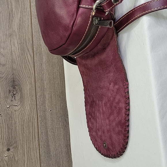 Patricia Nash Purple Leather Flap Front Crossbody Shoulder Bag - Picture 9 of 14